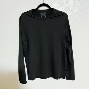 PATAGONIA/ capilene cool daily stretch performance UPF 50+ black medium